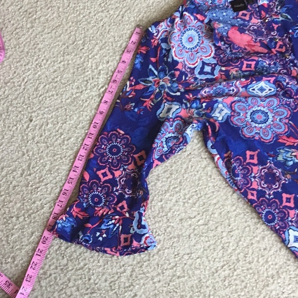 Multicolor Blouse - Picture 11 of 11